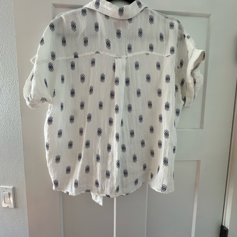White and Blue Patterned Women's Button Down Shirt - Picture 2 of 4